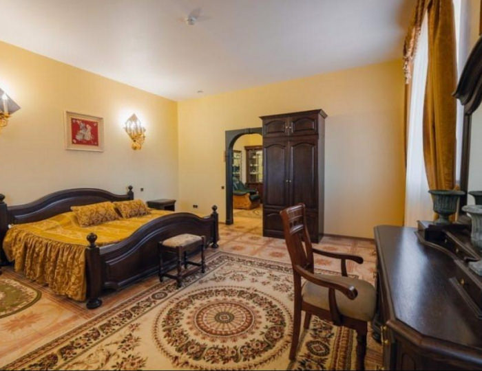 ЛЮКС "Царевна Софья" - Отель «Петровский дворик» Воздвиженское