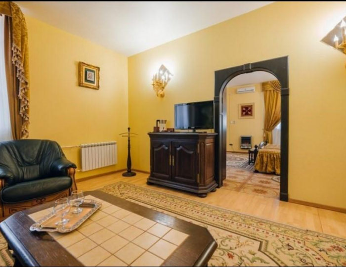 ЛЮКС "Царевна Софья" - Отель «Петровский дворик» Воздвиженское