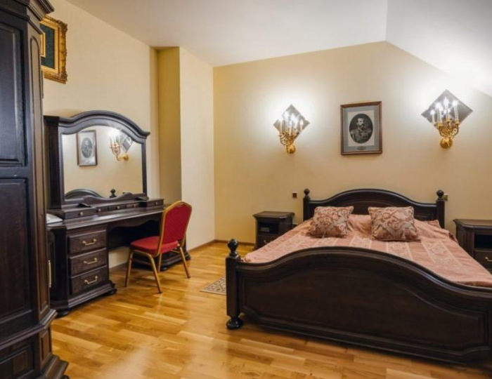 Студия "Мазепа" - Отель «Петровский дворик» Воздвиженское