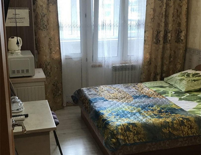 Номер стандарт с 1 двуспальной кроватью и диваном - Отель «ОтельОК» Балашиха