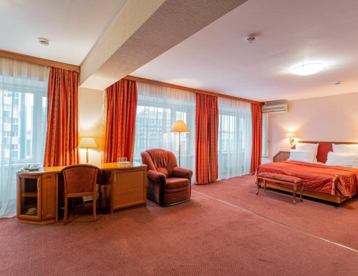 FIT номер люкс с 1 двуспальной кроватью - Отель «Академическая» Москва