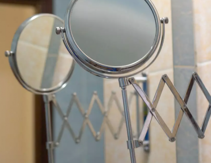 Номер полулюкс с 1 двуспальной кроватью - Отель «Байкал» Москва