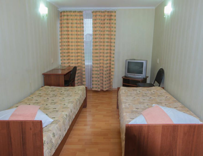 Номер эконом с 2 односпальными кроватями (с завтраком) - Отель «Шарья»