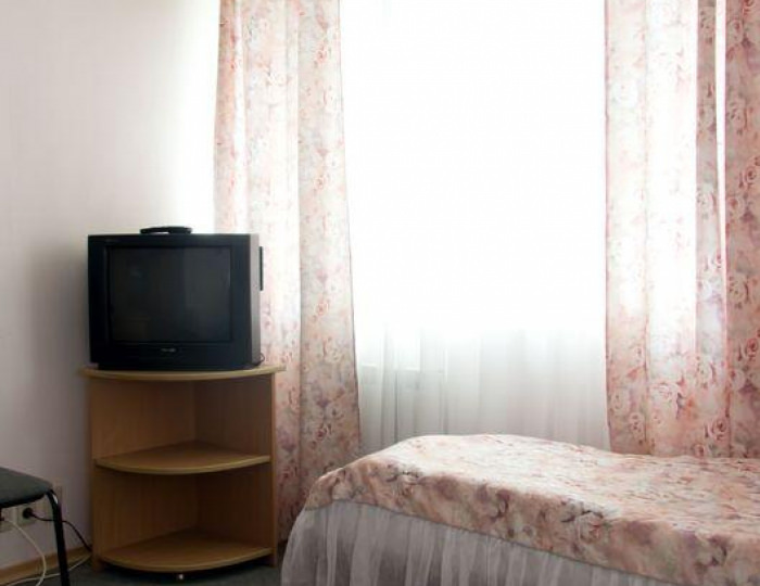 Полулюкс двухместный (без холодильника) - Отель «Шарья»