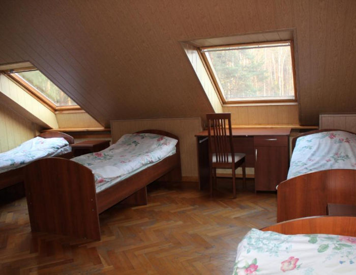 4-местный номер стандарт (с завтраком, мансарда) - Мини-отель «Бисерово» Рыбхоз