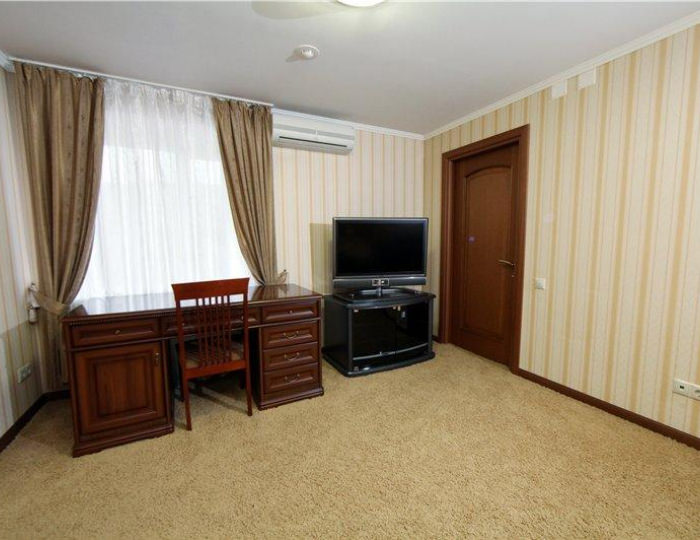 Номер полулюкс - Отель «Заринск»