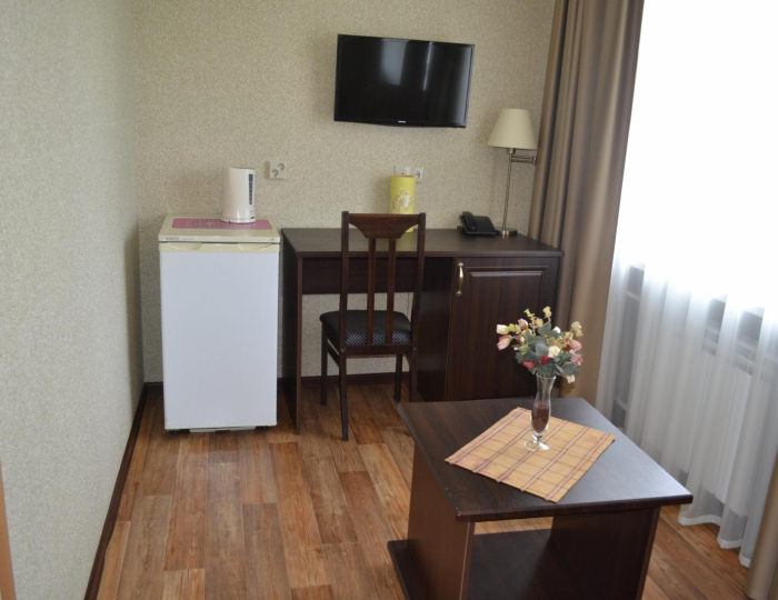 1-комнатный номер стандарт с 1 двуспальной кроватью - Отель «Знаменск»