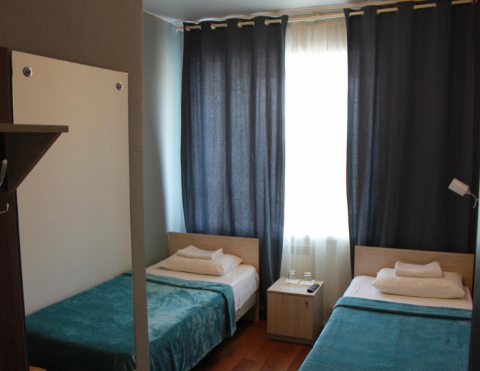 Номер эконом с 2 односпальными кроватями - Отель «Маяк» Новоалтайск