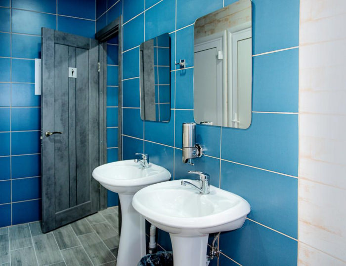 Кровать в 8-местном общем номере - Отель «Маяк» Новоалтайск