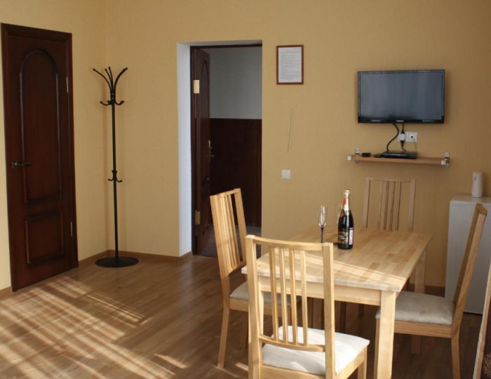 2-комнатный номер люкс бизнес - Мини-отель «Усадьба» Лотошино