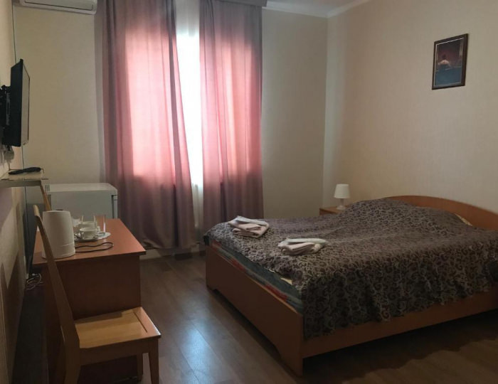 Номер стандарт с 1 двуспальной кроватью - Мини-отель «Усадьба» Лотошино