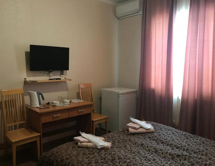 Номер стандарт с 1 двуспальной кроватью - Мини-отель «Усадьба» Лотошино