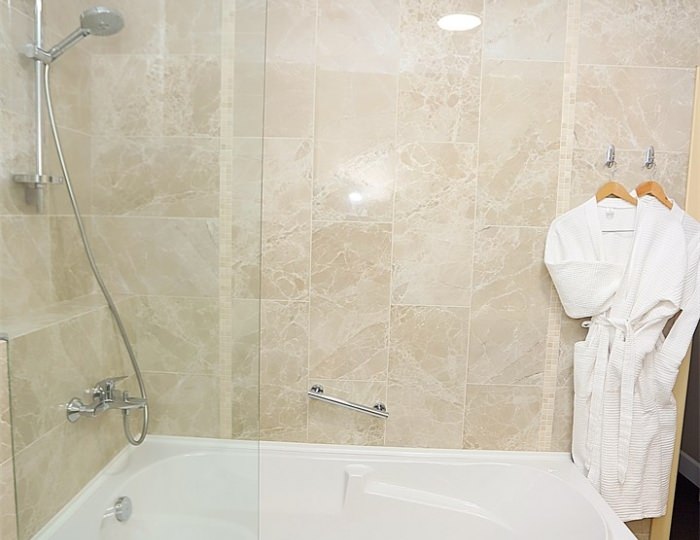 Улучшенный стандартный номер - Гостиница «Яр отель и СПА» Воронеж