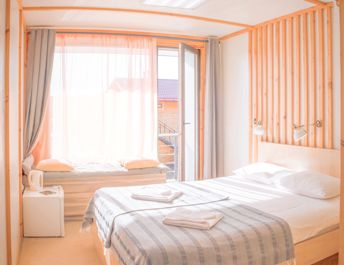 Номер полулюкс с балконом - База отдыха «Ковчег» Усть-Кокса