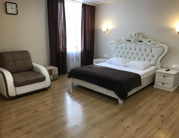 Номер улучшенный семейный - Мини-отель «Артик» Отрадное