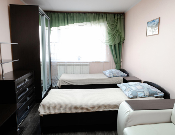 3-местный номер стандарт с 2 односпальными кроватями - Мини-отель «Амто» Елизово