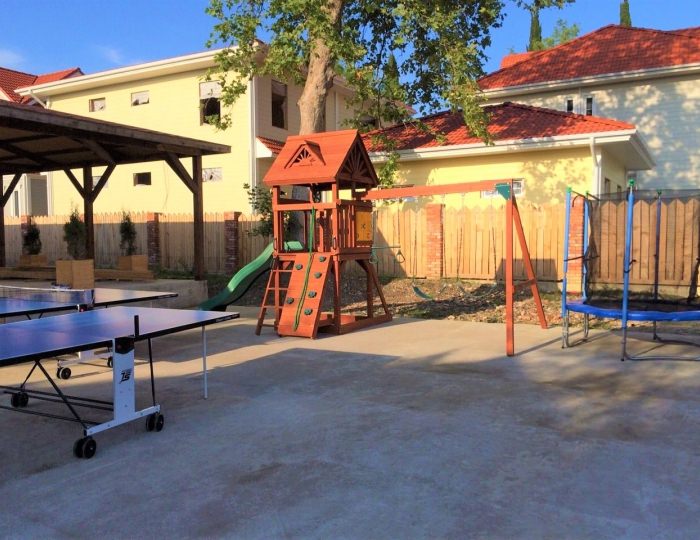 Услуги для детей - Коттеджный комплекс «Гудаута» - Коттеджный комплекс «Гудаута»