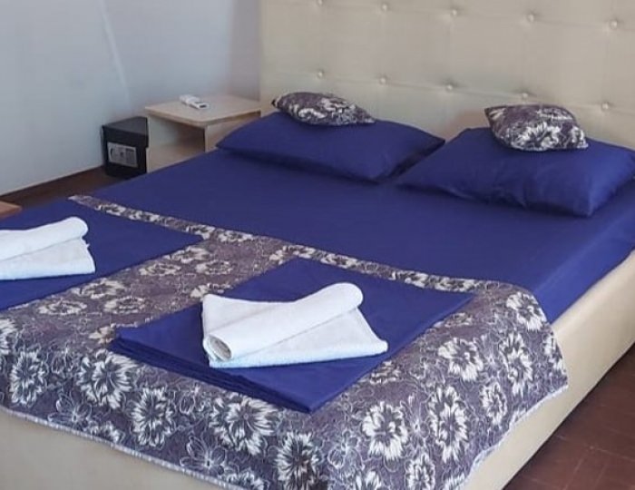 Полулюкс 2-комнатный - Коттеджный комплекс «Гудаута» Полулюкс 2-комнатный - Коттеджный комплекс «Гудаута»