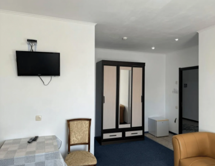 Номер улучшенный с 3 односпальными кроватями - Отель «Престиж» Астрахань