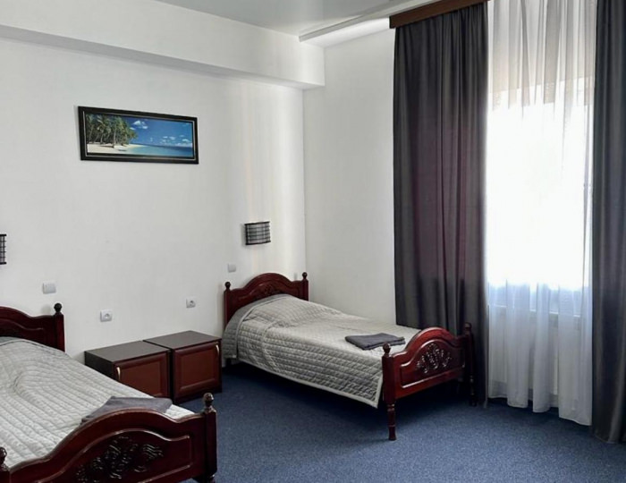 Номер полулюкс с 2 односпальными кроватями - Отель «Престиж» Астрахань