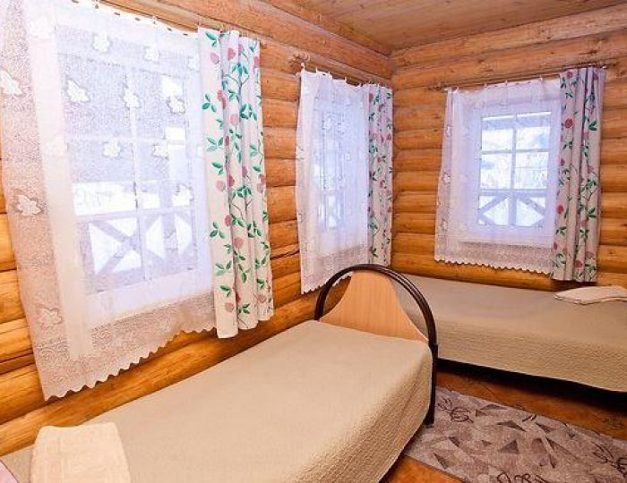 Кровать в 2-местном общем номере - Мини-отель «Михайловское подворье» Михайловское