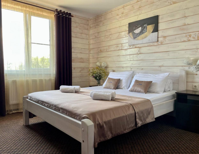 2-местный номер стандарт с 1 двуспальной кроватью - Загородный отель «Горное Озеро от Травел Хотелс Антураж» Даховская