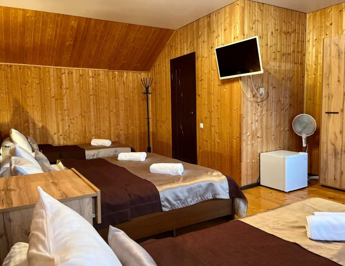 4-местный номер стандарт семейный - Загородный отель «Горное Озеро от Травел Хотелс Антураж» Даховская