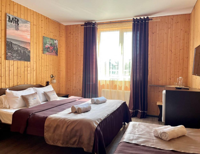 3-местный номер стандарт - Загородный отель «Горное Озеро от Травел Хотелс Антураж» Даховская