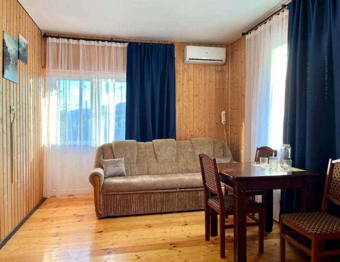 2-комнатный номер люкс улучшенный - Загородный отель «Горное Озеро от Травел Хотелс Антураж» Даховская