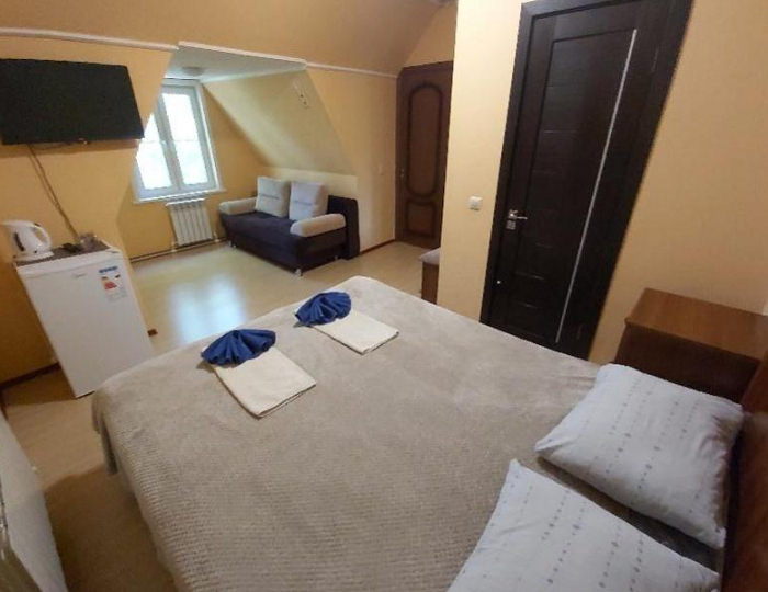 Номер комфорт улучшенный (мансарда) - Гостевой дом «Семейный уют» Катунь