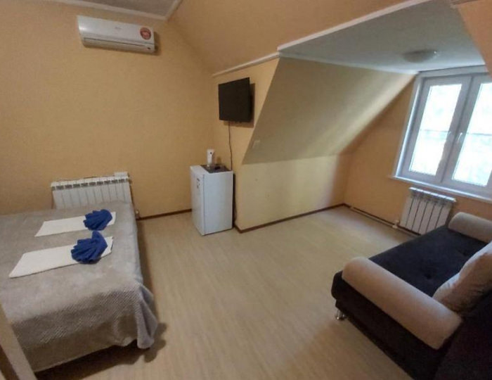 Номер комфорт улучшенный (мансарда) - Гостевой дом «Семейный уют» Катунь