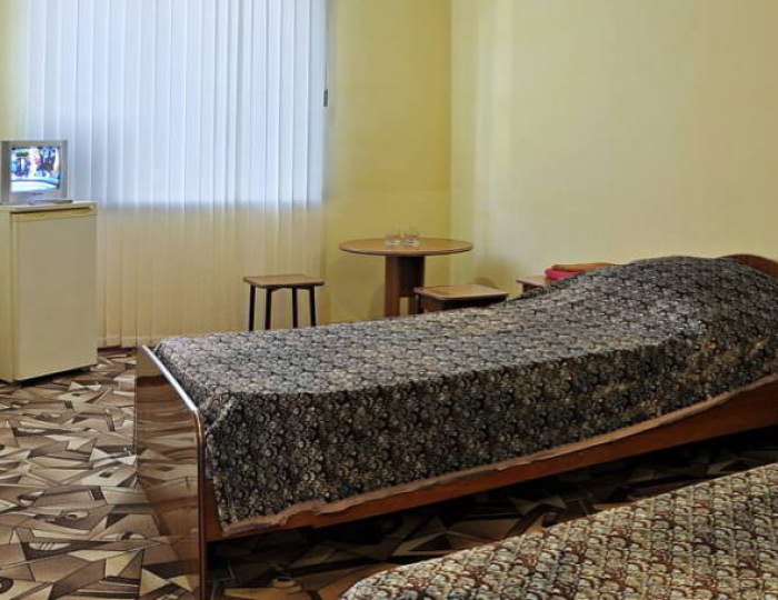 Стандарт (бунгало №5) - Гостиничный комплекс «Торнадо»