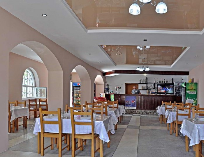 Рестораны и бары - Гостиничный комплекс «Торнадо»