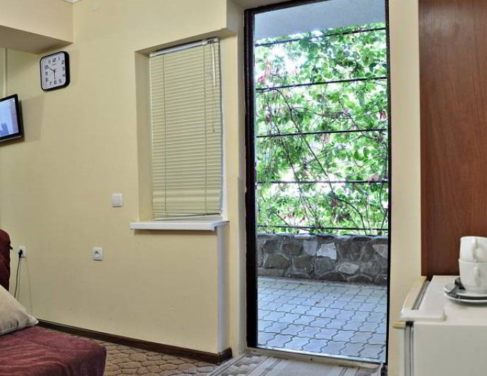 Двухместный номер (бунгало 1, 1 этаж) - Гостиничный комплекс «Торнадо»