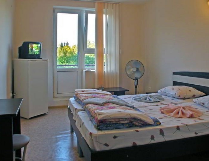 Двухместный номер (корпус 6) - Гостиничный комплекс «Торнадо»