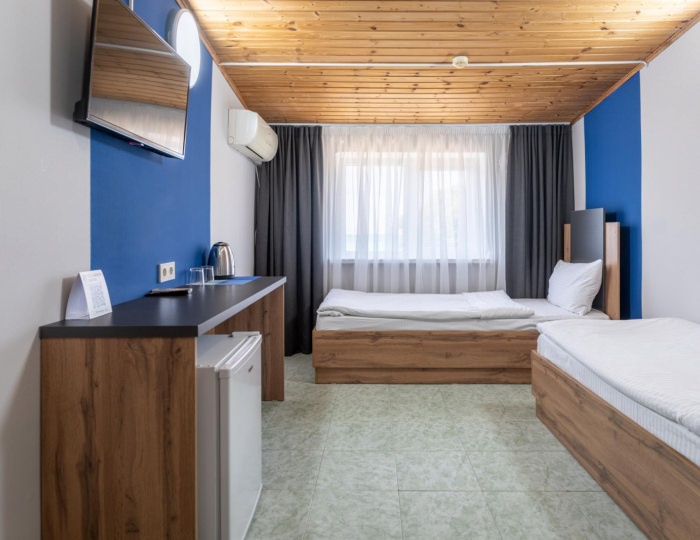 Номер стандарт эконом с 2 односпальными кроватями - Отель «Максим Парк-Лоо» Лоо