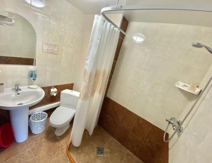 Номер стандарт эконом с видом на скалу (с завтраком) - Мини-отель «Командор» Петропавловск-Камчатский