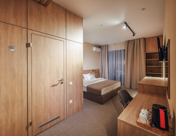 Номер стандарт улучшенный с 1 двуспальной кроватью - Отель «Пион» Геленджик