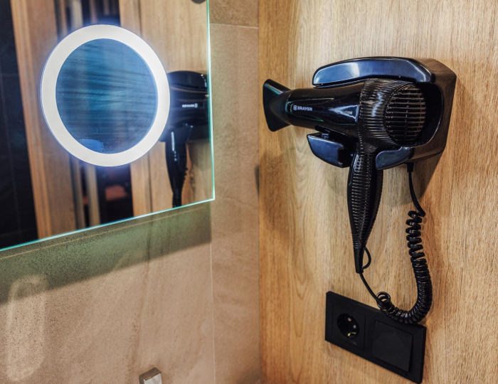 Номер стандарт улучшенный с 1 двуспальной кроватью - Отель «Пион» Геленджик