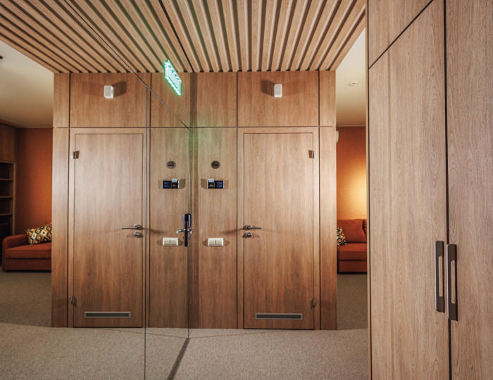 Номер комфорт с 1 двуспальной кроватью с балконом - Отель «Пион» Геленджик