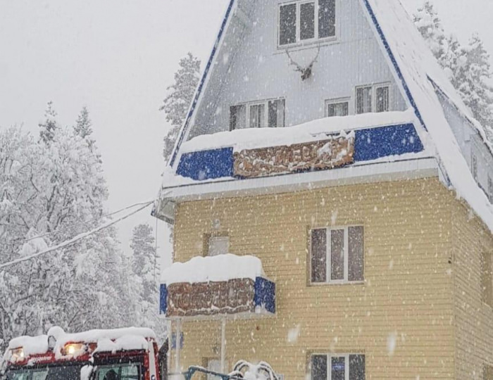 Курортный отель «Алибек» Домбай