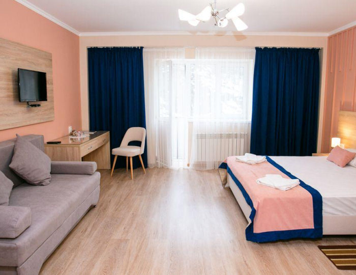 Номер полулюкс с 1 двуспальной кроватью - Отель «Седьмое небо» Лаго-Наки