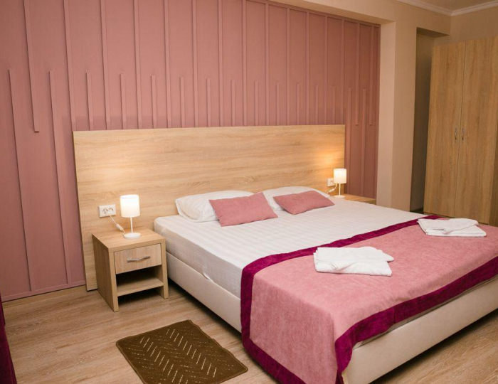 Номер полулюкс с 1 двуспальной кроватью - Отель «Седьмое небо» Лаго-Наки