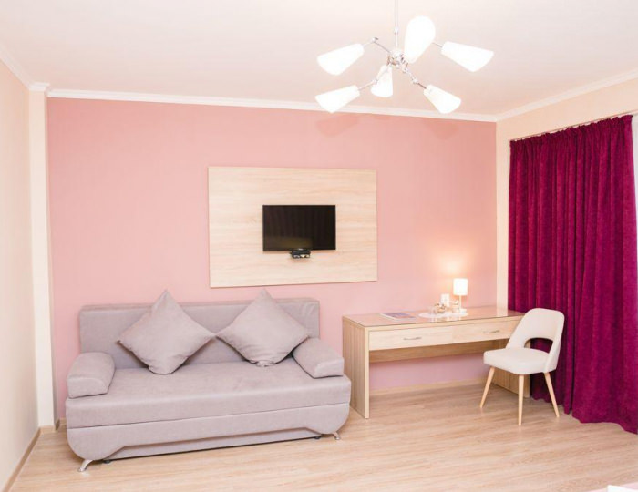 Номер полулюкс с 1 двуспальной кроватью - Отель «Седьмое небо» Лаго-Наки