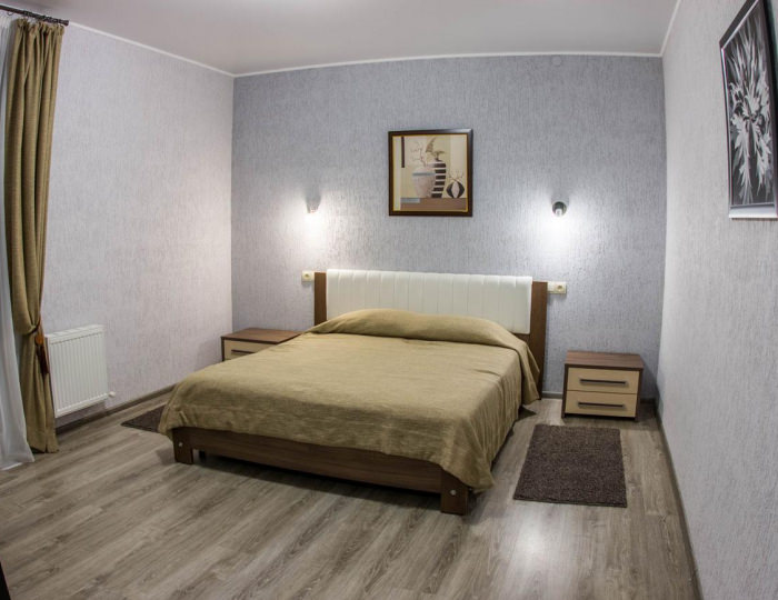 Номер делюкс с 1 двуспальной кроватью и террасой - Загородный отель «Каштан» Даховская