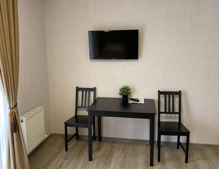 Номер делюкс с 1 двуспальной кроватью и террасой - Загородный отель «Каштан» Даховская