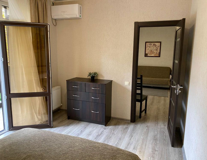 2-комнатные апартаменты стандарт - Загородный отель «Каштан» Даховская