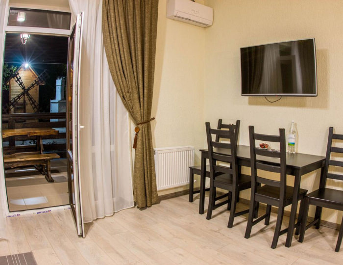 4-местный номер стандарт семейный - Загородный отель «Каштан» Даховская