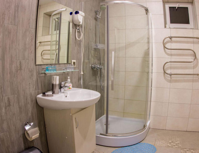 4-местный номер стандарт семейный - Загородный отель «Каштан» Даховская