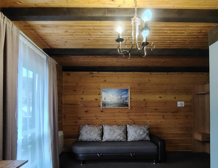 Комната комфорт семейная с 1 двуспальной кроватью - Гостевой дом «Горная Пчела» Белокуриха